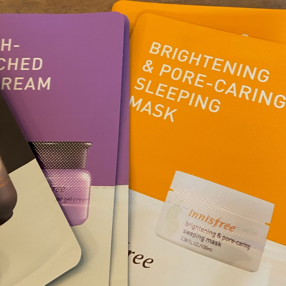 Innisfree sample bundle - Picture 5 of 7